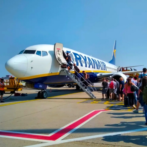 RYANAIR